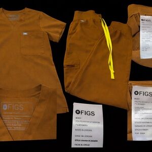Figs Women’s Scrub Set - RARE Color - Earth - PO#5324 -S/S regular